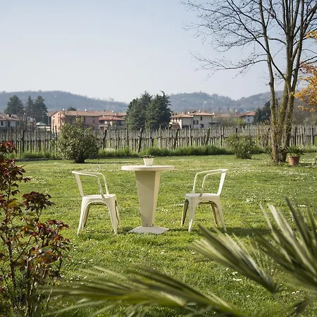 Bed & Breakfast Franca In Franciacorta 3*
