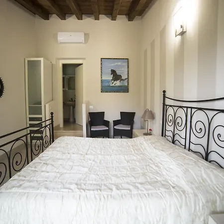 Franca In Franciacorta Bed and Breakfast Passirano
