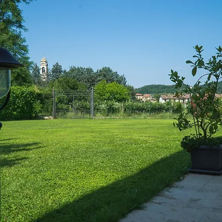 Bed and Breakfast Franca In Franciacorta 3*